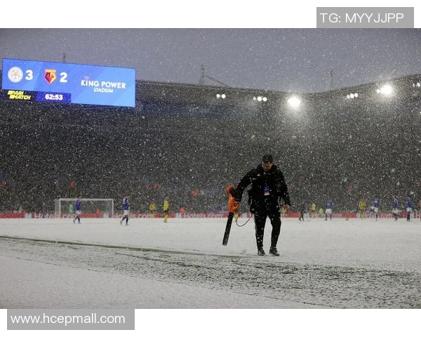 足球界的璀璨星辰必知道的足球明星与他们的传奇故事 足球界的璀璨星辰必知道的足球明星与他们的传奇故事